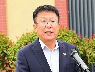 此前担任西海岸新区铁山街道党工委书记