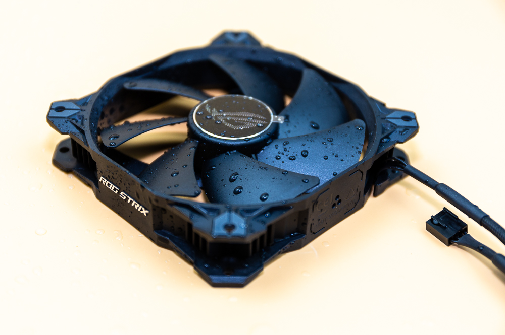 rogstrix风神xf120静音磁悬浮减震风扇让你的散热火力全开
