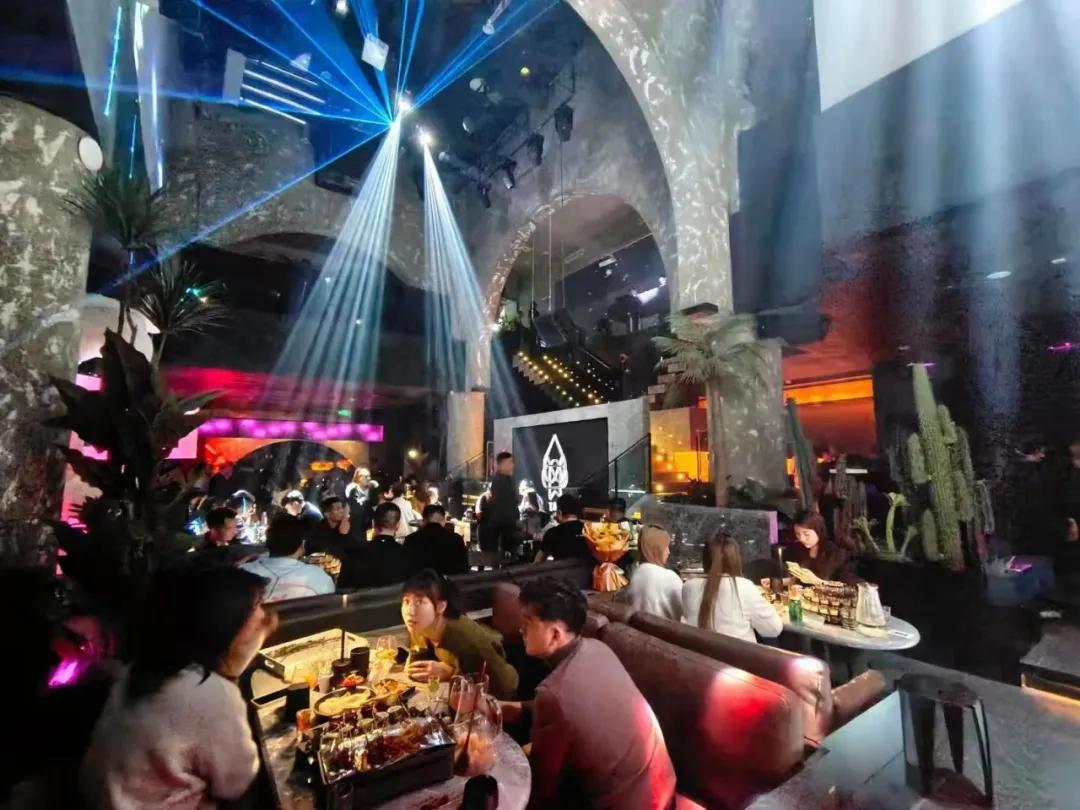 新自由女神主义酒吧tao进驻开封开元广场__凤凰网