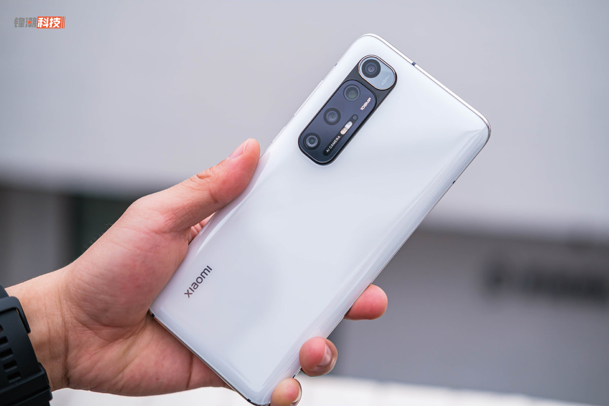 3月10日下午,小米正式发布了全新机型——小米10s.