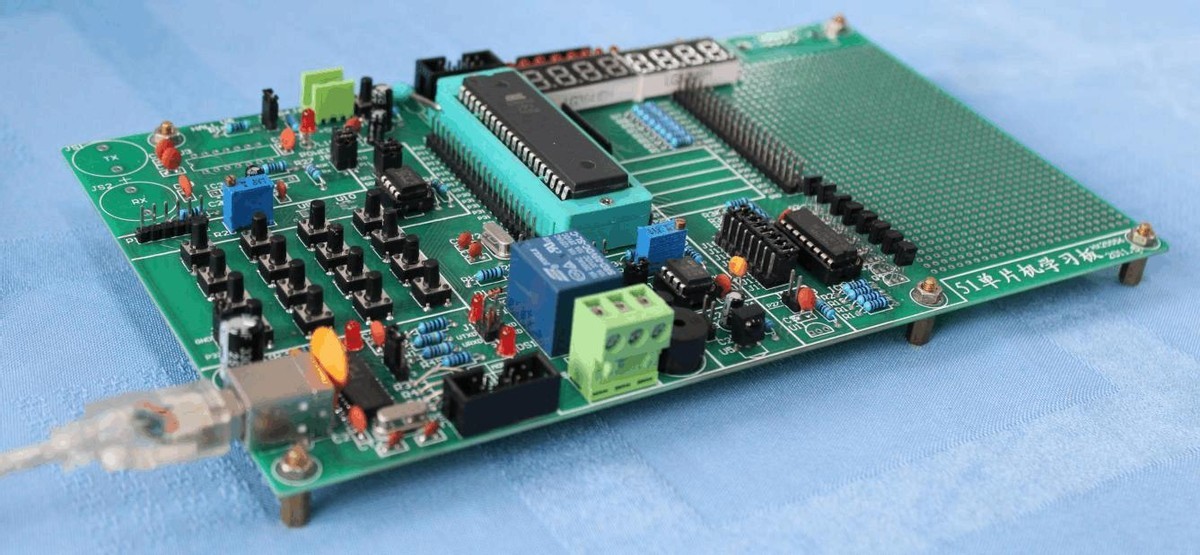 学生党进阶指南:用闲置树莓派远程开发51单片机__凤凰网