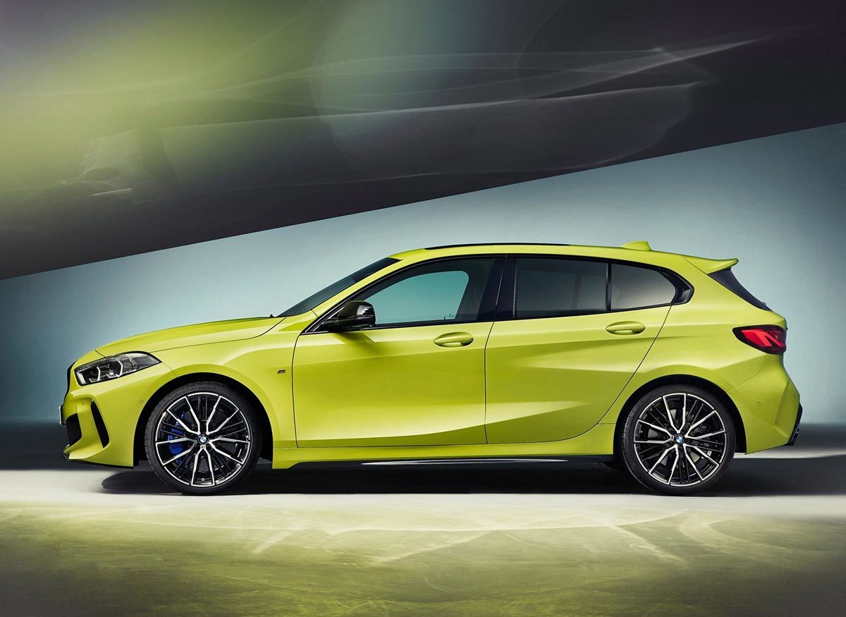 钢炮王宝马发布新款m135ixdrive官图高尔夫gti见了也低头