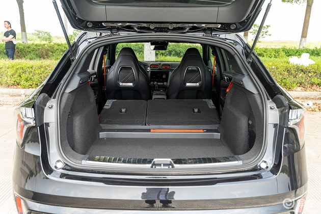 测试领克02 hatchback 实测百公里加速6.8秒