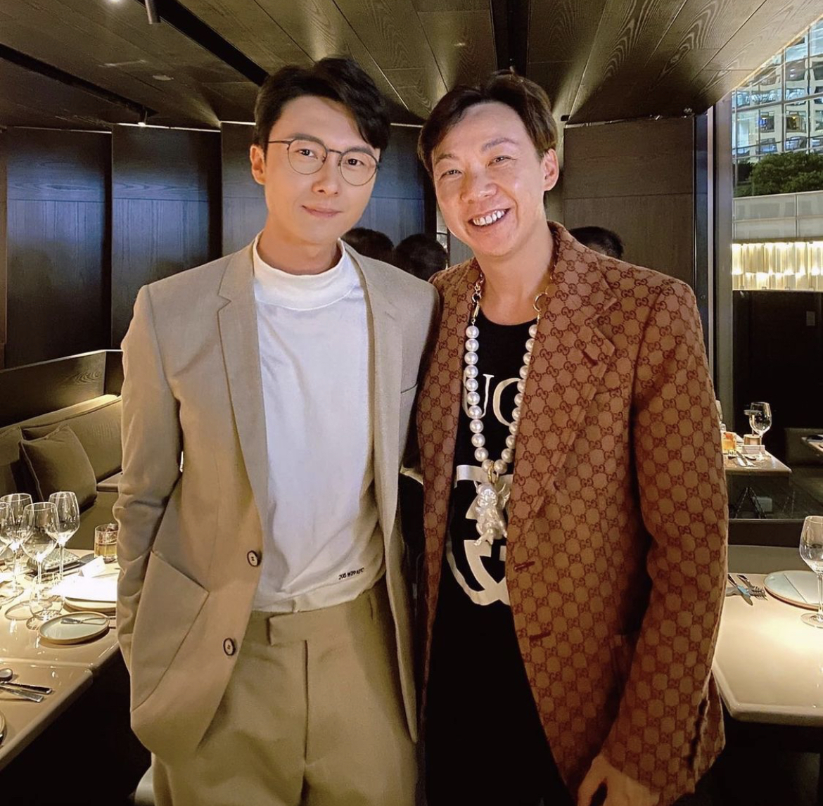 陈自瑶穿露背装庆40岁生日,王浩信未露脸无祝福,晒与胡定欣旧照