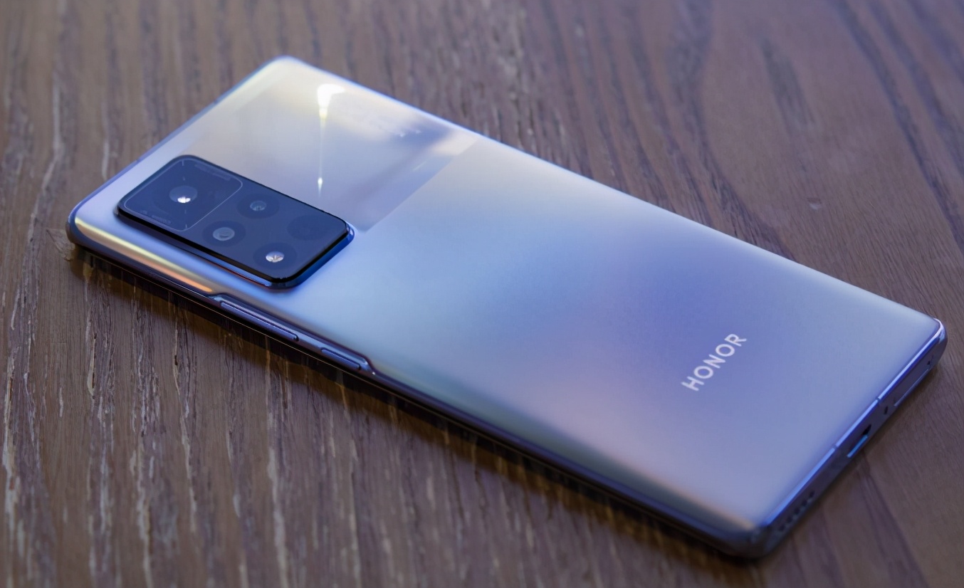 荣耀50 系列外观曝光:全新配色 曲面屏可还行?__凤凰网