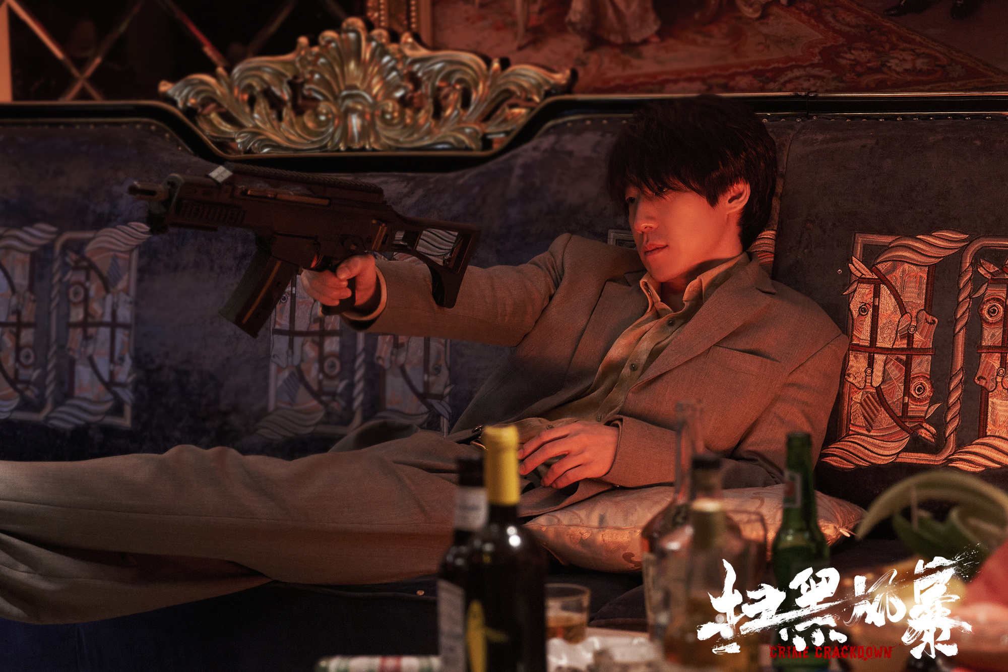 吴晓亮《扫黑风暴》正在热播 眼神有戏代入感强