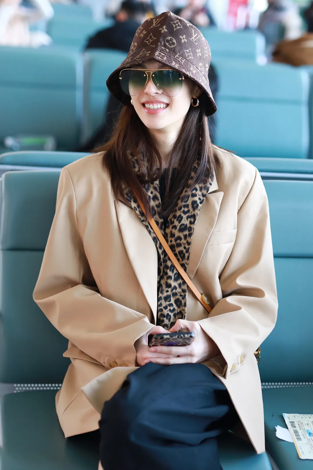 这位钟小姐也很会穿!钟楚曦街拍珍藏版