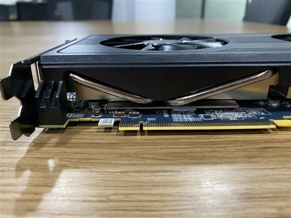 蓝宝石双芯RX 570挖矿卡曝光:能效超RX 6800