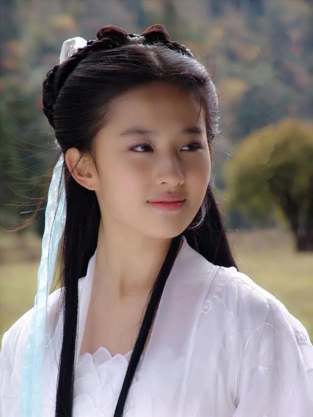 刘亦菲巅峰时期美貌图片