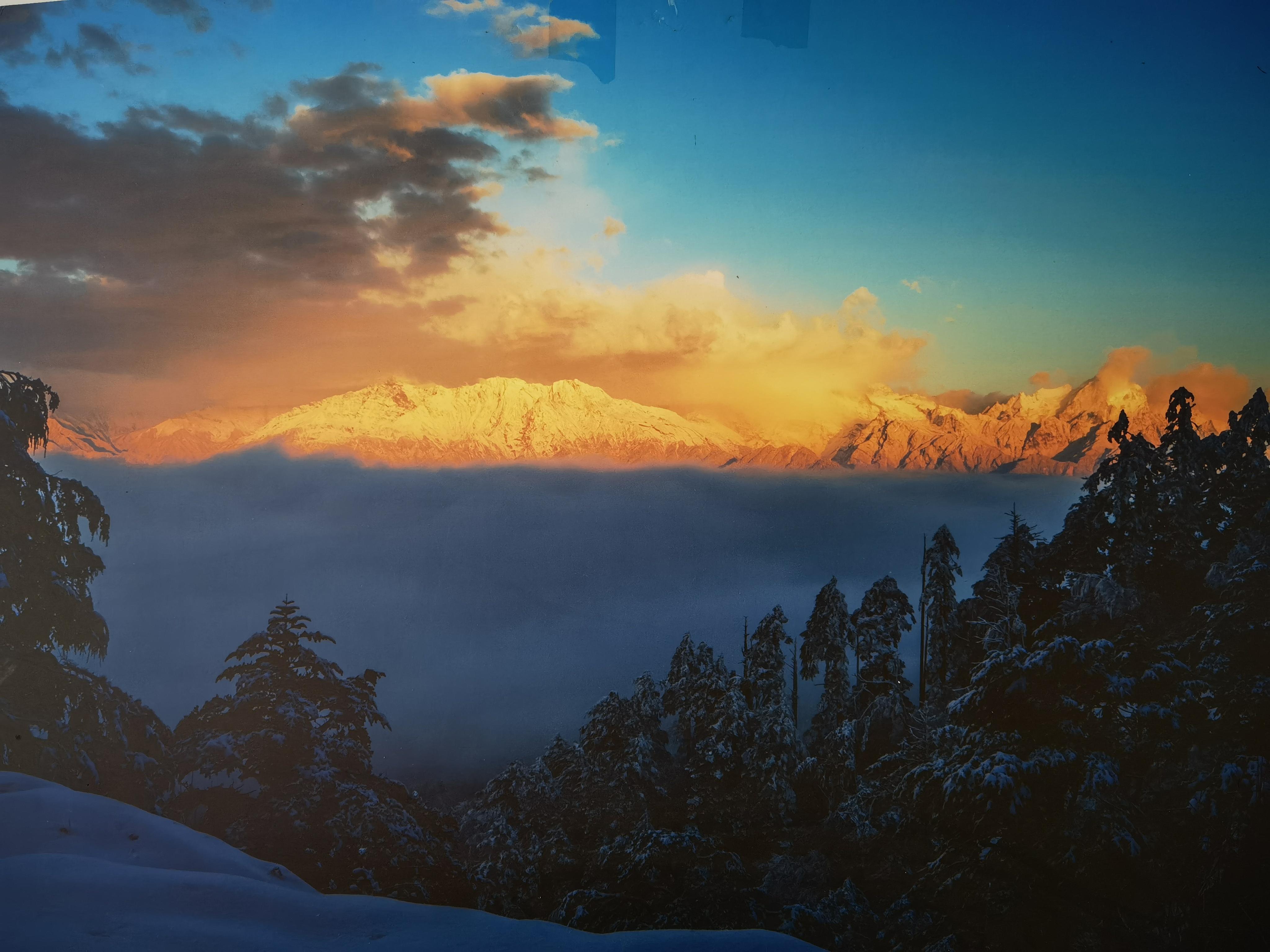 "贡嘎雪山"绝佳观景平台:雅安石棉王岗坪景区五月试运营