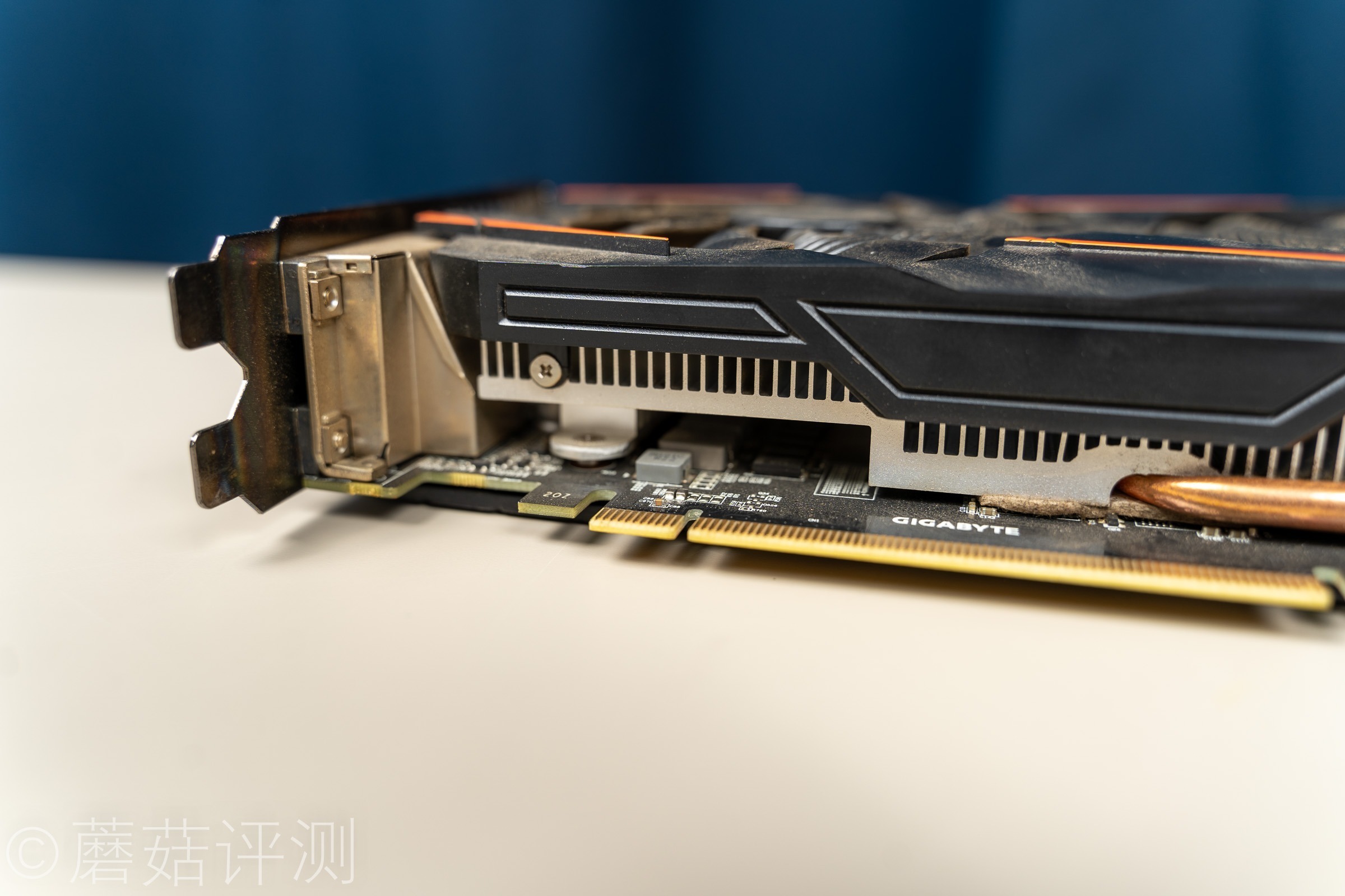 相差1gb显存,性能能差多少?技嘉gtx 1060 5gb windforce oc显卡