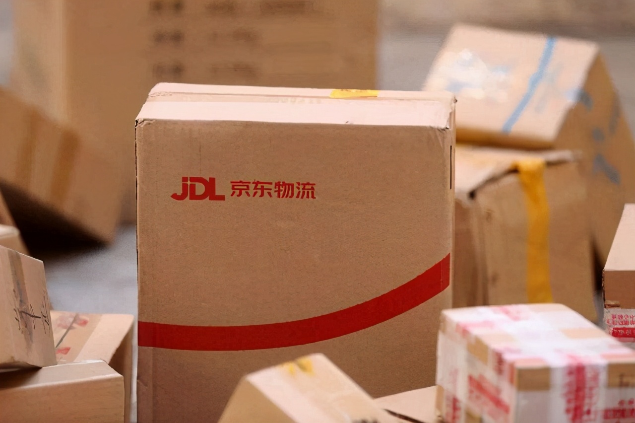 连亏12年,刘强东苦尽甘来!京东物流上市,与顺丰争第一