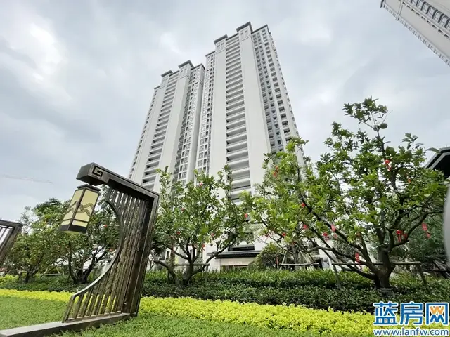 交房即交证!探一探住宅水晶澜庭一期交付现场实景