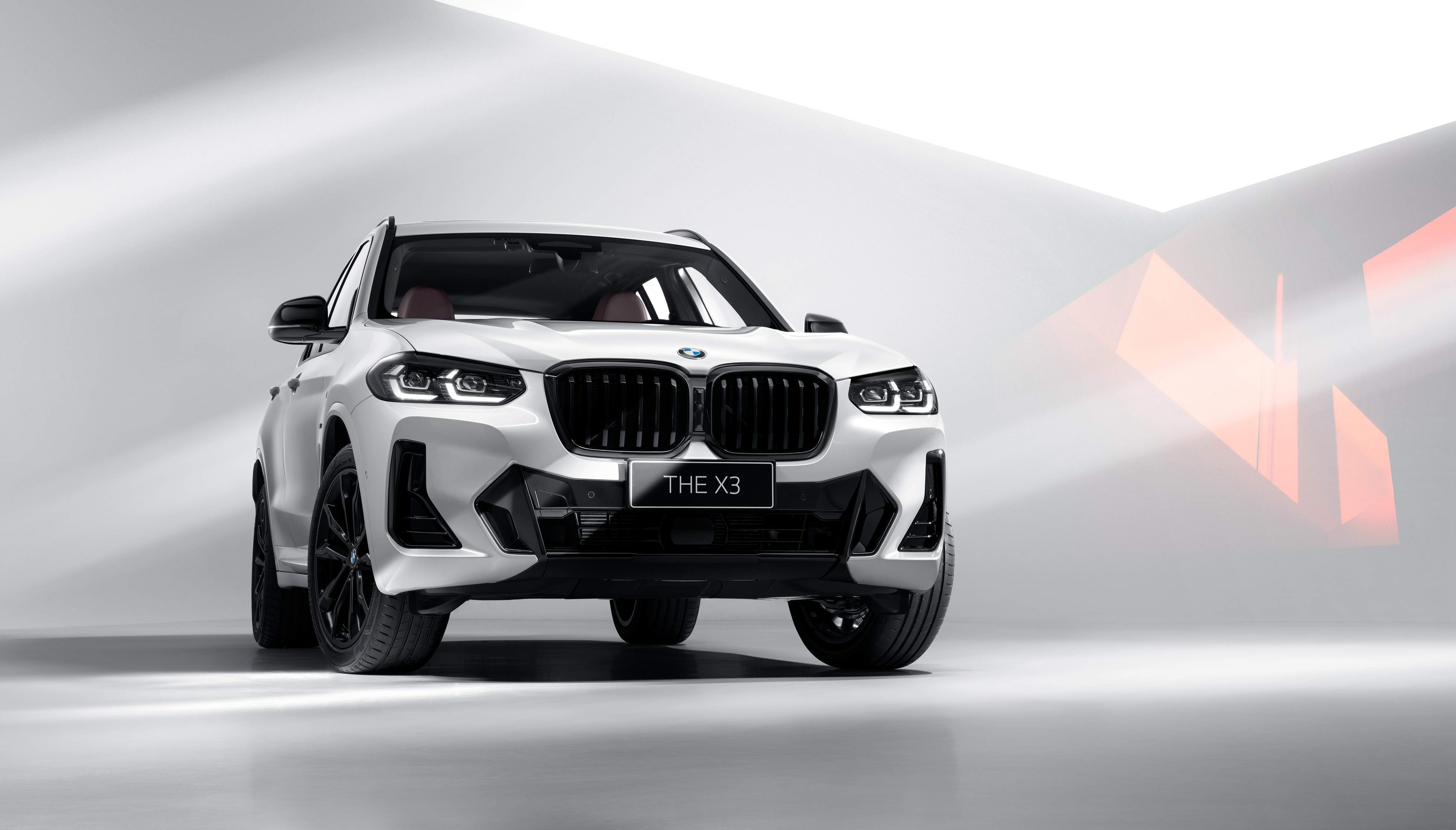 以"i m bmw"为主题,宝马中期改款车型——新bmw x3,新bmw ix3,新bmw
