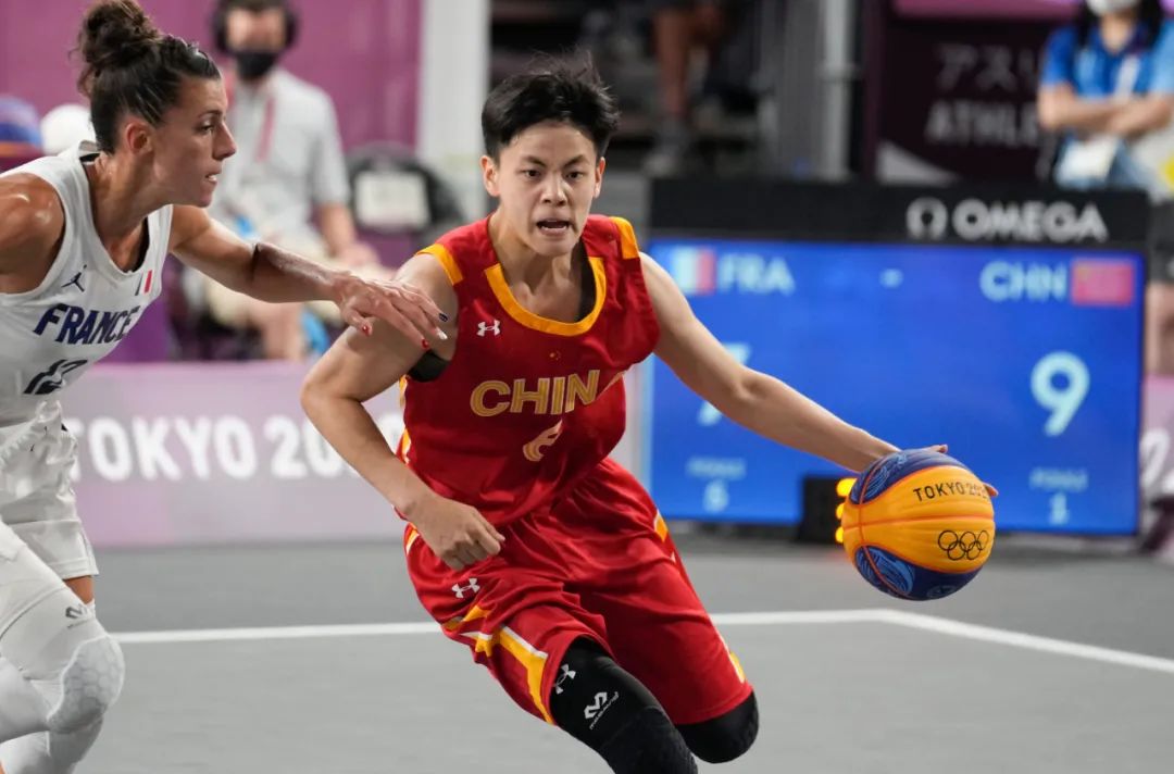 中国女子三人篮球队队员杨舒予 图/中国新闻图片网