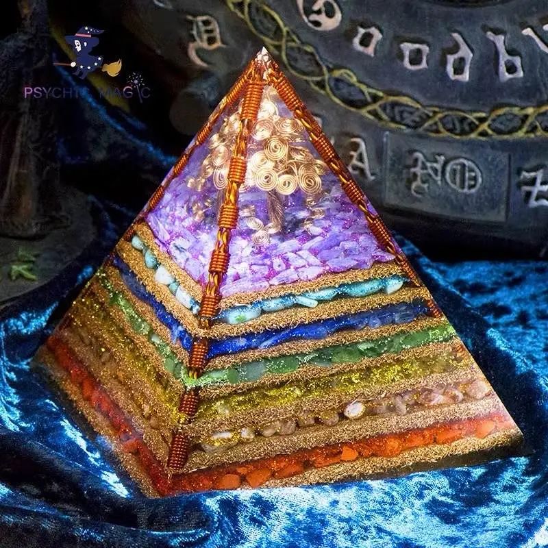 为什么会有人买个彩色金字塔来招财?