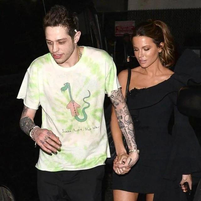 Emily Ratajkowski Pete Davidson: A Celebrity Couple's Journey Through Love, Fame, and Adversity