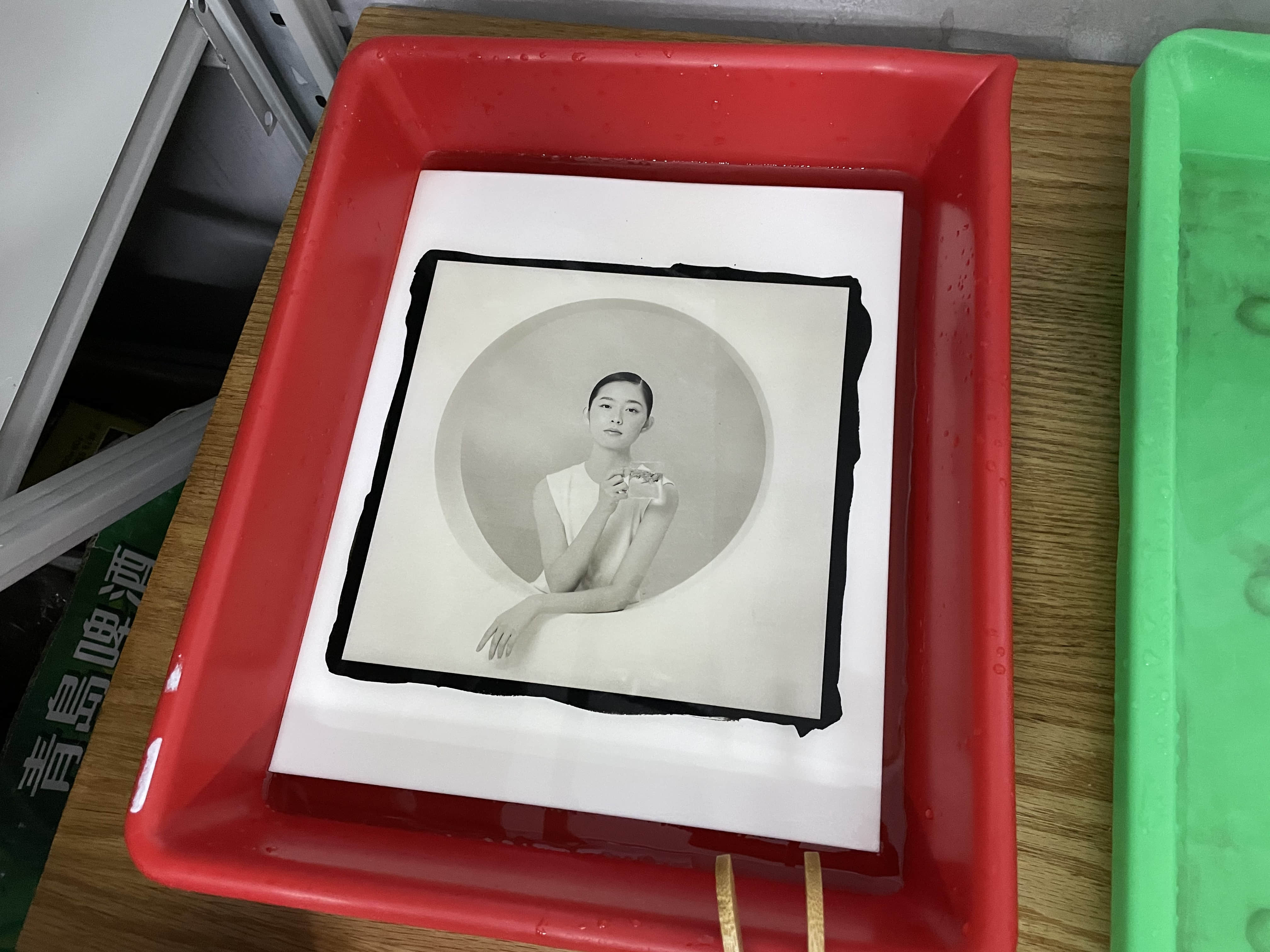 1873 年,威廉·韦利斯发明了铂金 6印相工艺,以铂系金属为主要感光