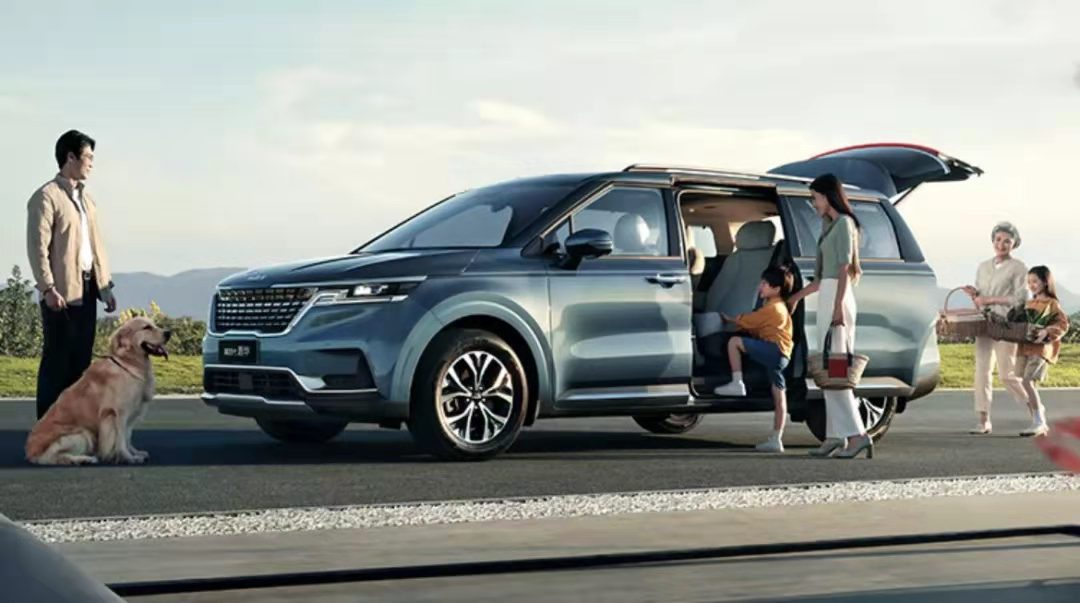 侧滑门为什么是紧凑型MPV“永远的痛”？_凤凰网汽车_凤凰网