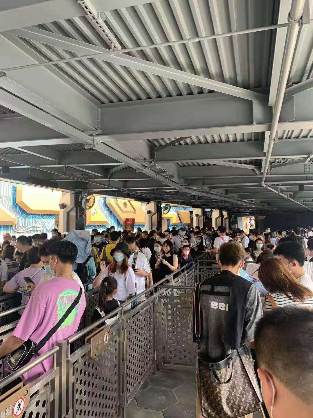 环球影城票价418元起步,内测玩家:排队像走迷宫,游玩像做任务