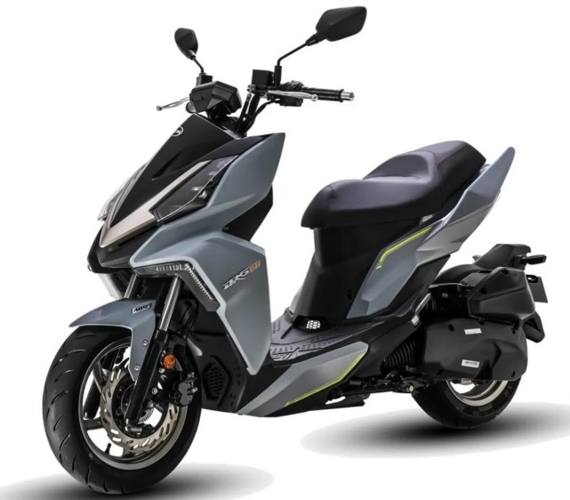 免税"小钢炮"!三阳drg150上市 售价20800元!__凤凰网