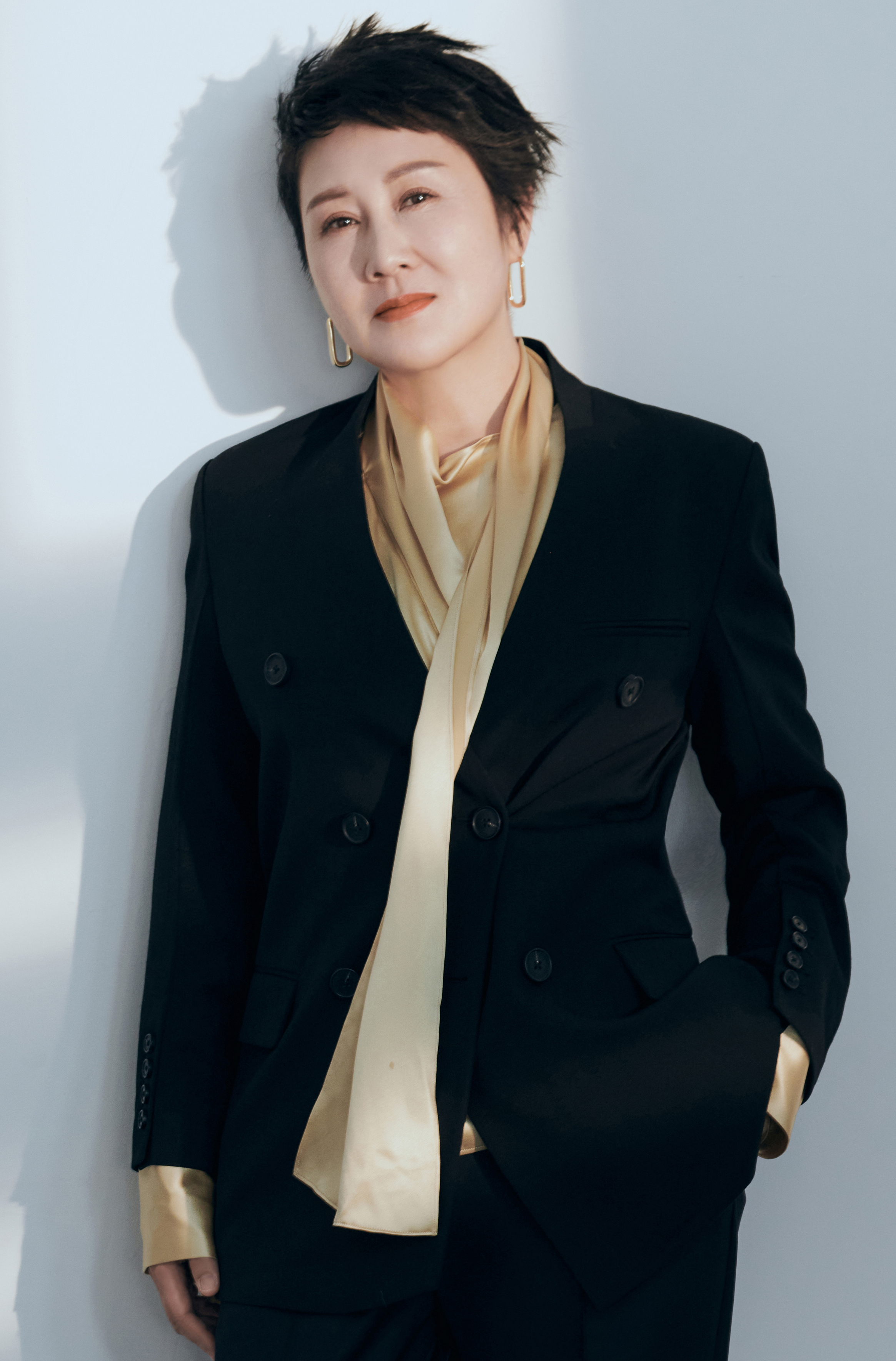 水下拍摄还要眼中带泪?凯丽"戏如人生"大片内涵深刻满满高级感