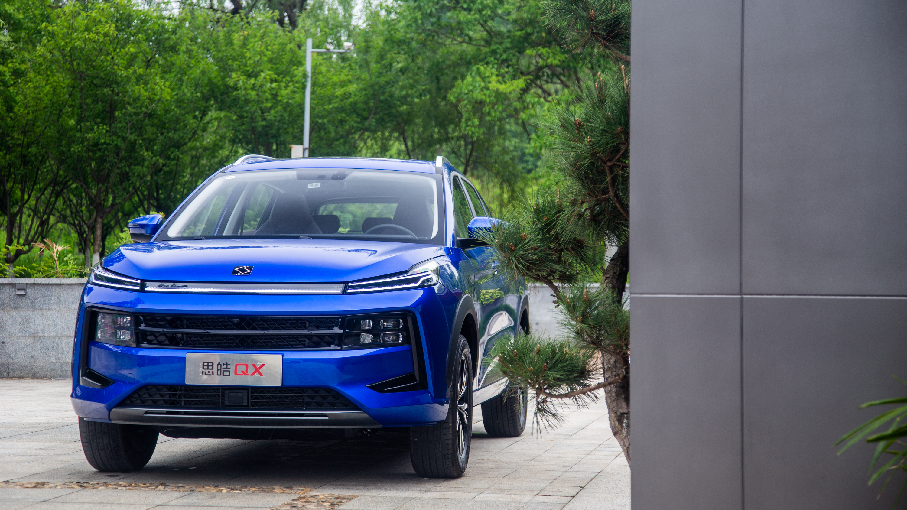 抢先赏析植入华为生态的思皓qx,10万元级别智能车