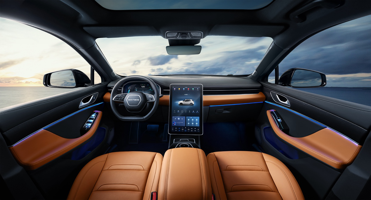 小康电动"公关高手"赛力斯sf5,将成为混动汽车界的宠儿