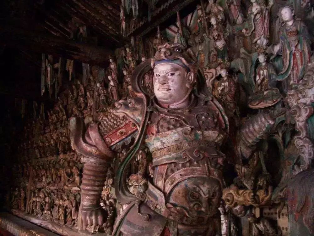 泥塑菩萨也值得你拜服:山西彩塑的艺术特色