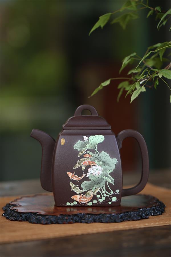 黄文静:摹古出新的紫砂泥绘