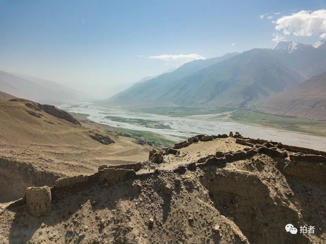 塔吉克斯坦与阿富汗交界地区,一处堡垒遗迹.