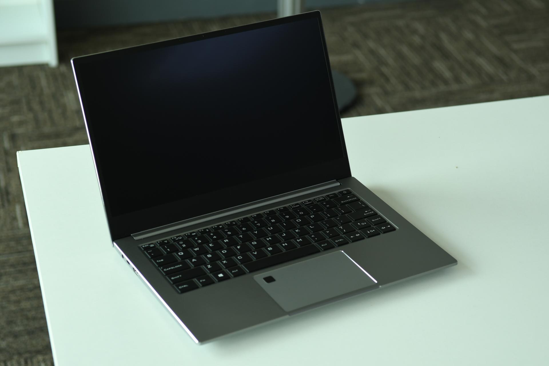 高品质h35轻薄本 机械革命s3 pro开箱