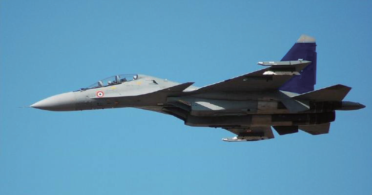 印度空军的苏-30mki采用三翼面气动布局.