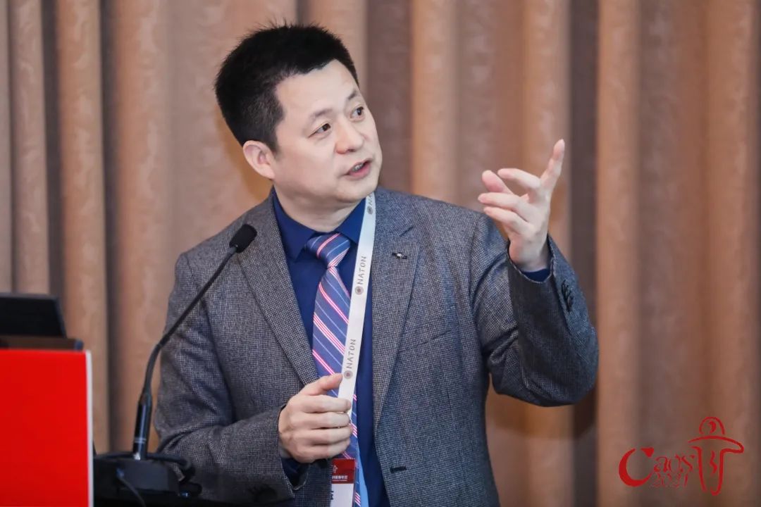 (唐举玉主任作主题发言)