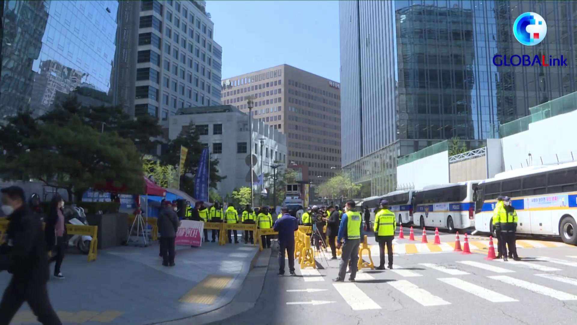 韩国公民团体继续抗议 反对部署“萨德”_凤凰网视频_凤凰网