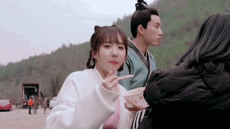 不过演员几乎都是新面孔,唯一熟悉的大概就是女主角苏晓彤,在《大宋