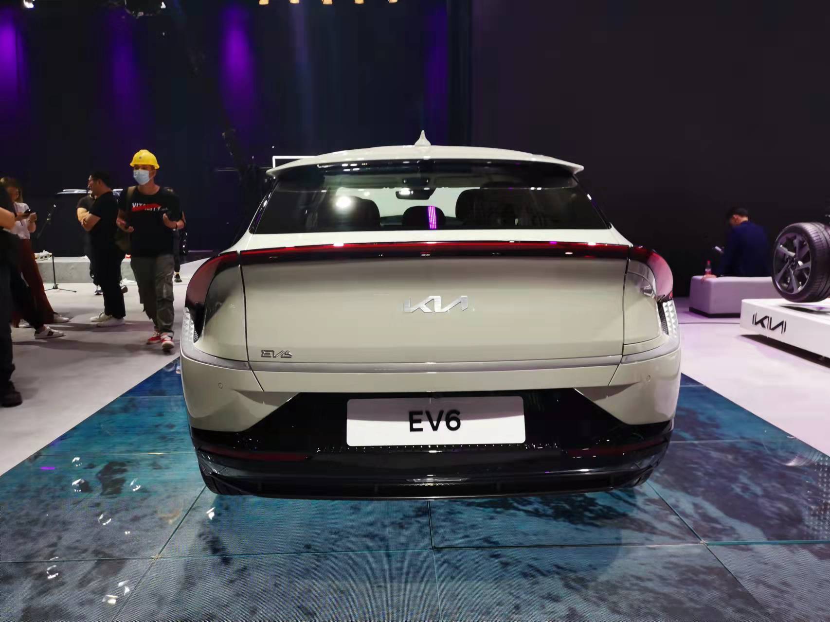 2021廣州車展探館全新起亞ev6ev6gtline