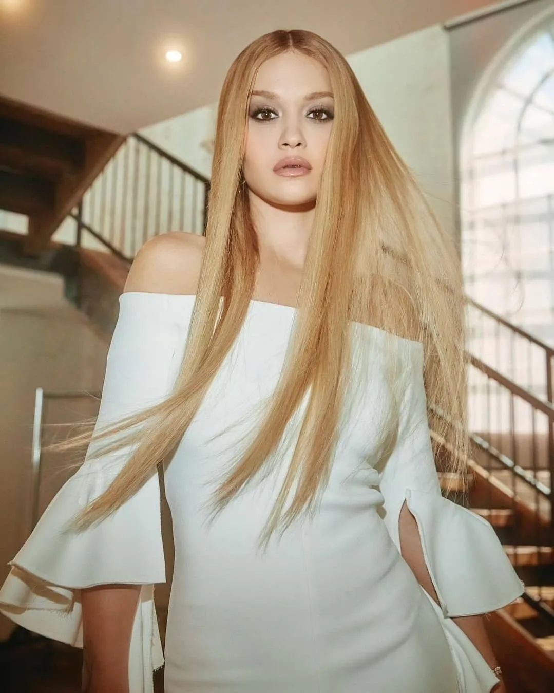 rita ora 再次上热搜,又有男友又有女友