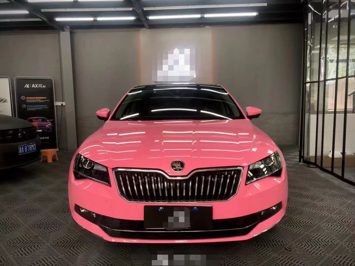 斯柯达改色亮粉色 少女之心不灭__凤凰网