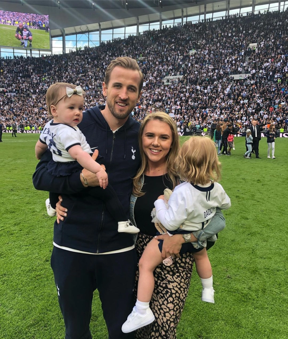 恭喜凯恩和妻子迎来了自己的第三个孩子