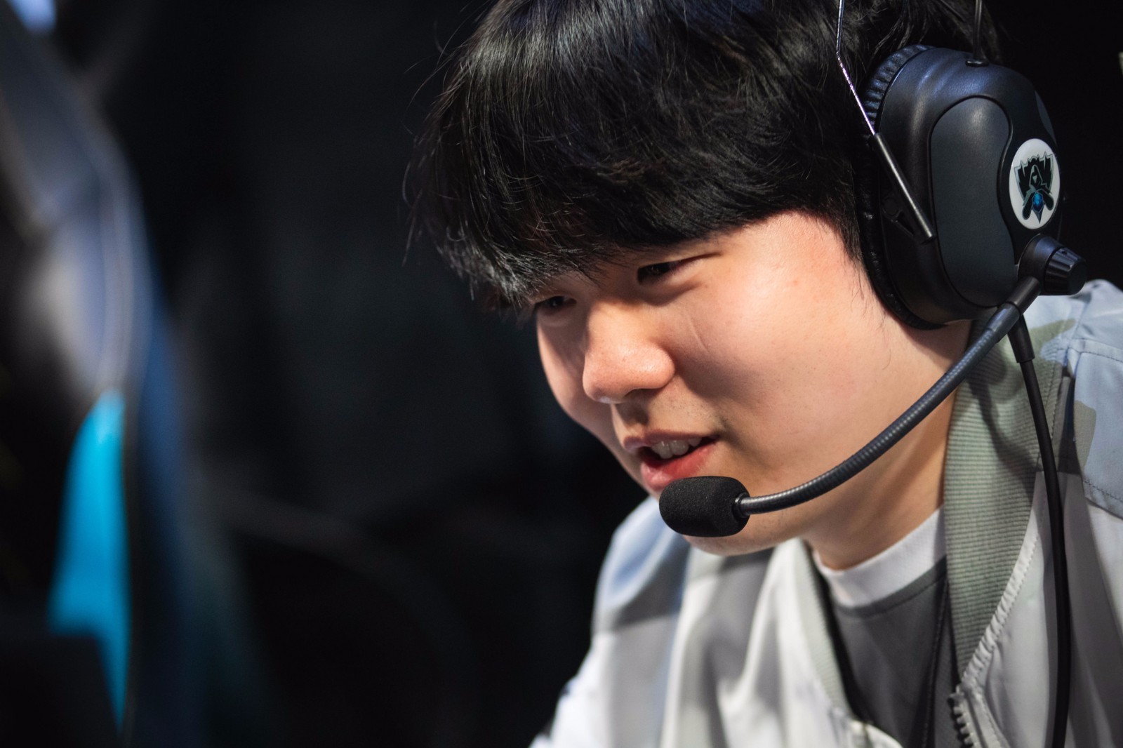 打开凤凰新闻,查看更多高清图片关于五杀剑姬,doinb表示:五杀剑姬去的