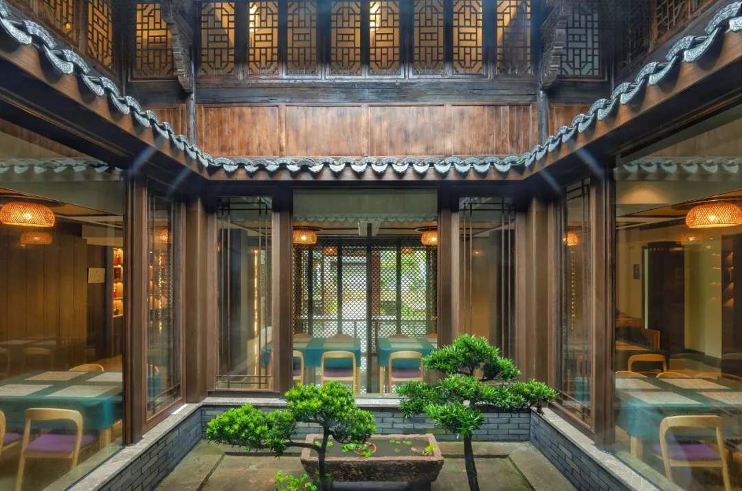 旅行| 为一间古韵民宿 赴一座千年古城