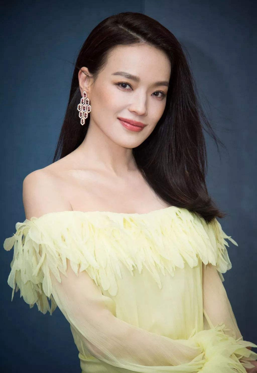 1976年最美女星香港的舒淇山东的刘敏涛个个都是高颜值