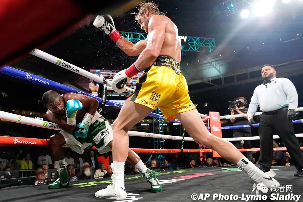 梅威瑟与网红罗根·保罗打满回合平局收场__凤凰网