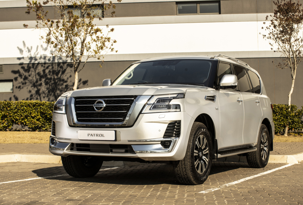 这几款大排量suv是高性能的代表,最高600马力/3.8秒破百