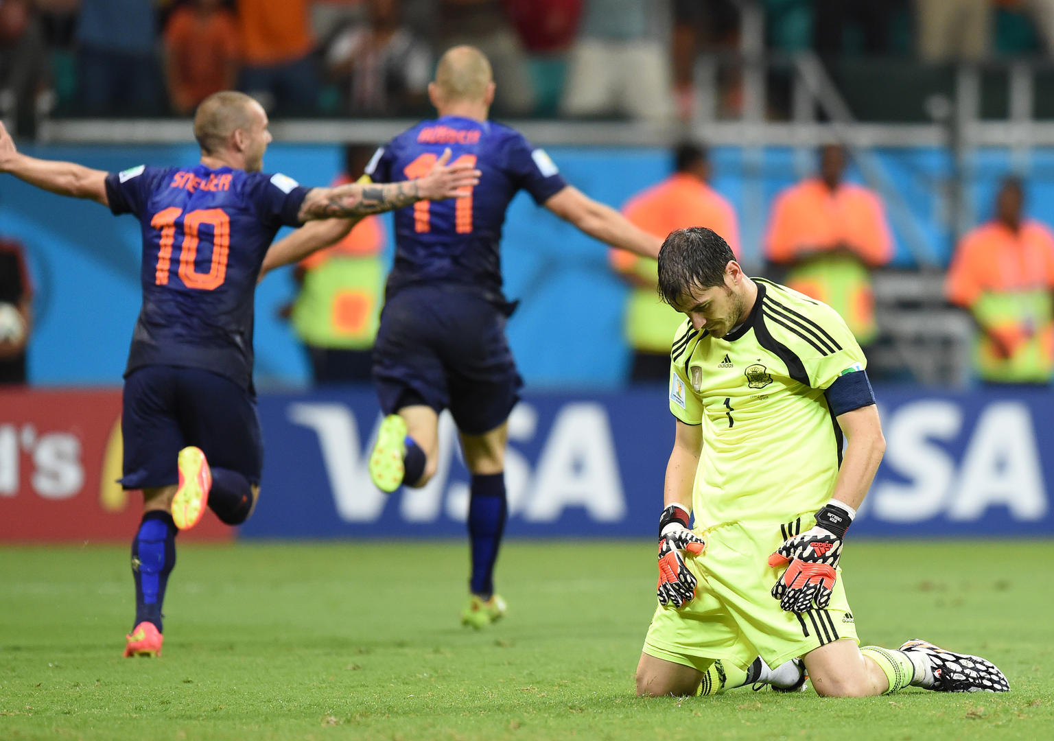 在2014年世界杯时，荷兰队就尝试过532打法 图据视觉中国