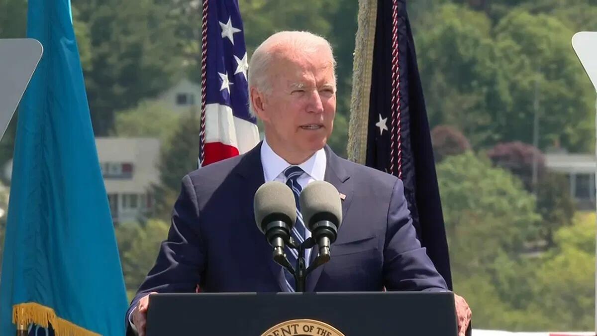 拜登宣称美国须捍卫北极和南海航道指责俄罗斯和中国“破坏”规则_凤凰网