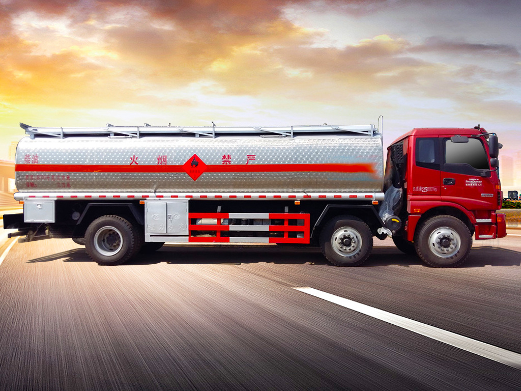 四部门联合推进危货罐车综合治理 6月1日起又有这些新变化__凤凰网