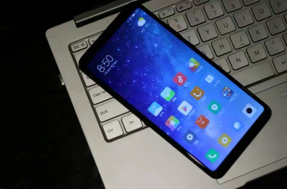 小米max5规格被曝:挖孔屏 7000mah 千元档,等到了__凤凰网