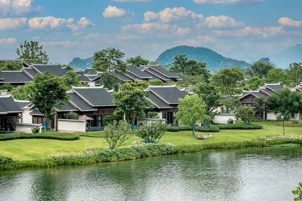 市雁山區的桂林融創國際旅遊度假區,坐落於桂林市中心和陽朔縣之間